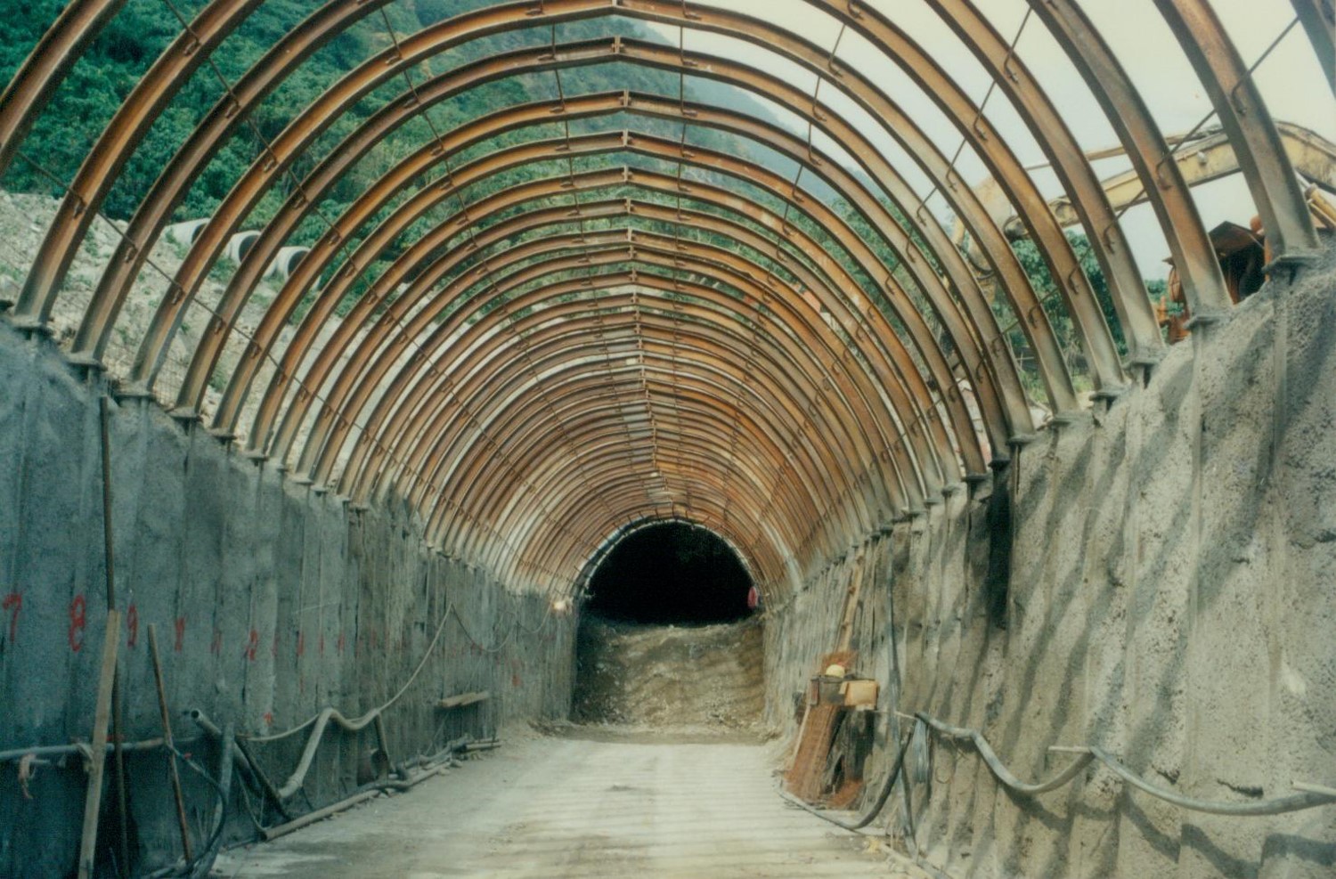 北廻鐡路車站與隧道工程