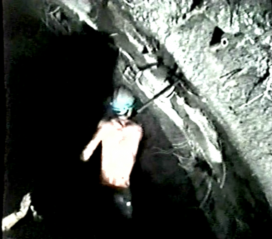 南迴鐵路隧道中心施工推送土拔器灌入水泥砂漿