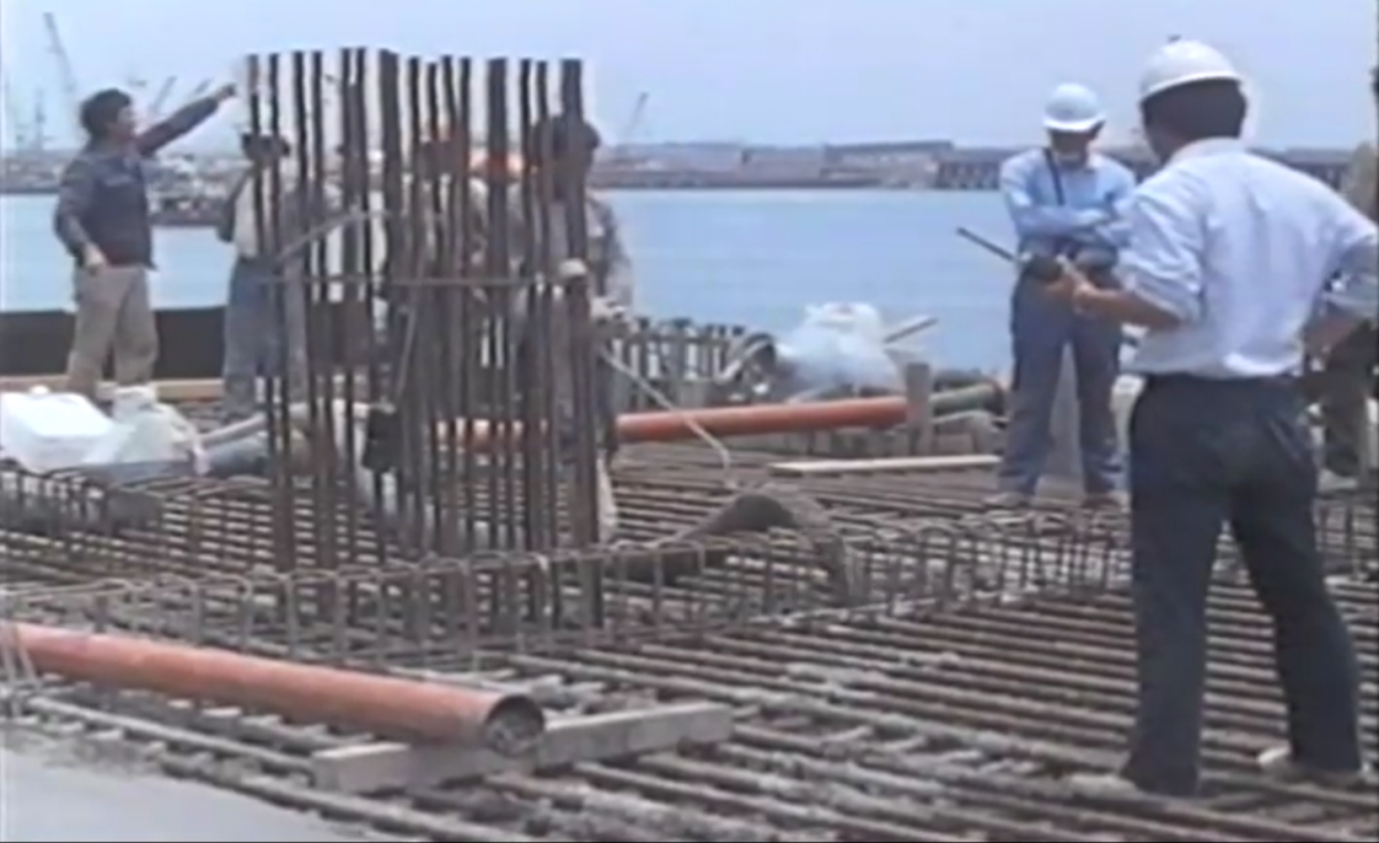 中油液化天然氣碼頭建港棧橋式卸氣碼頭卸氣平台施工