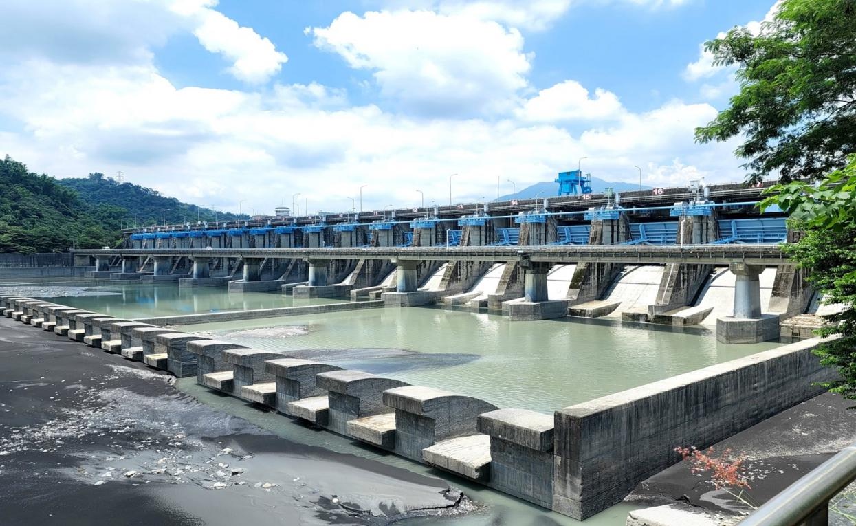 民國時代雲林地區公共給水供水集集攔河堰溢洪道