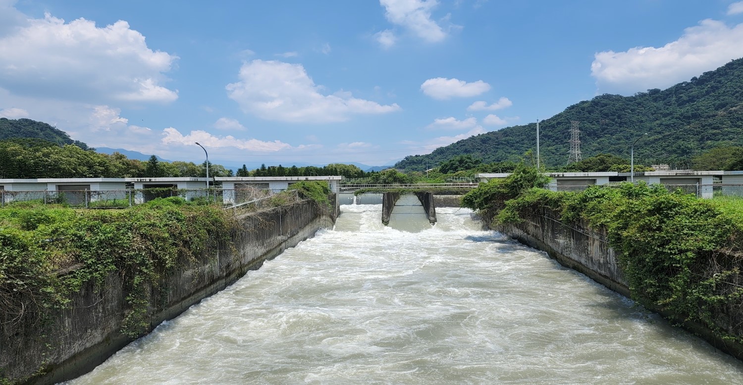 民國時代雲林地區公共給水集集攔河堰南岸沉砂池