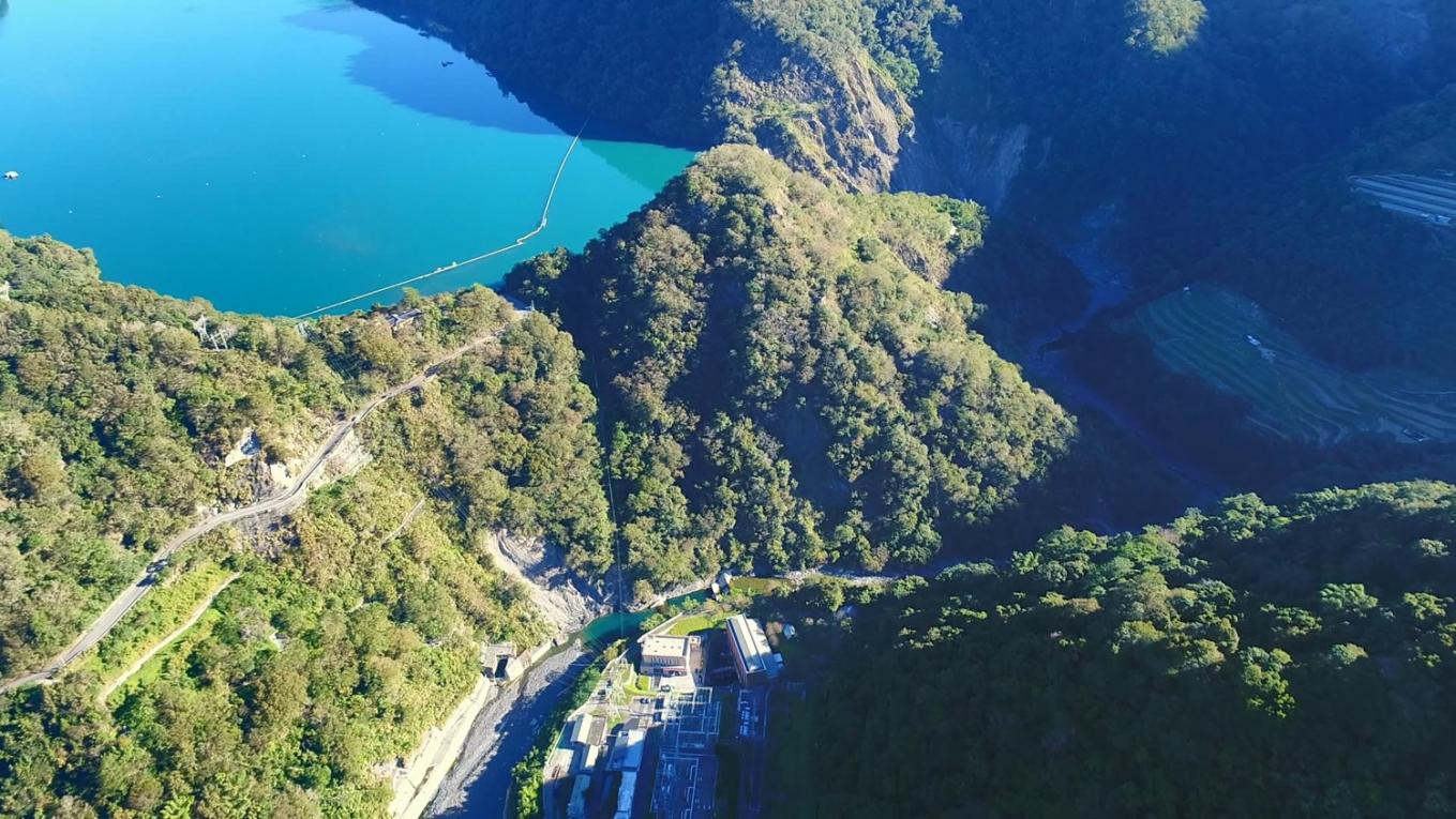 濁水溪流域霧社水庫及萬大電廠俯瞰