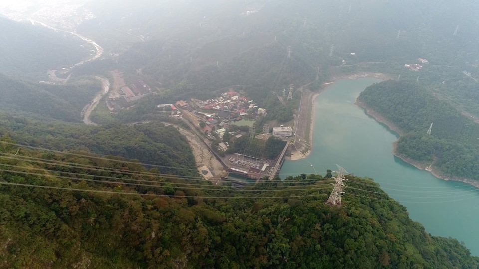 濁水溪流域明潭電廠開關場及明潭下池水庫俯瞰