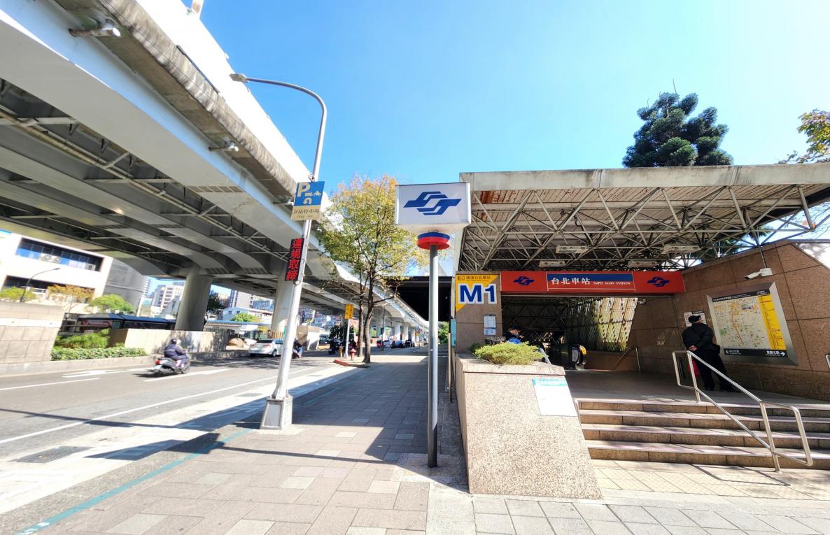 臺北市區鐵路地下化台北車站捷運出入口