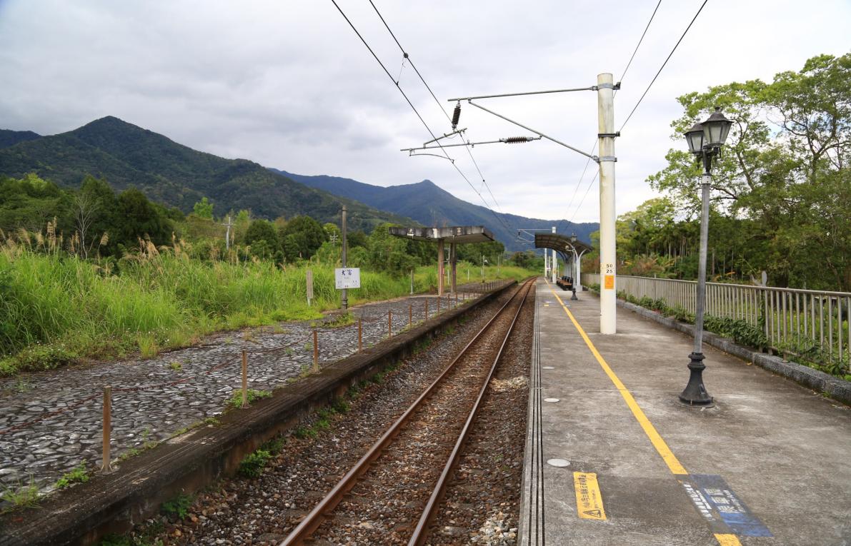 花東線鐵路瓶頸化雙軌路段及全線電氣化沿途重要車站大富車站