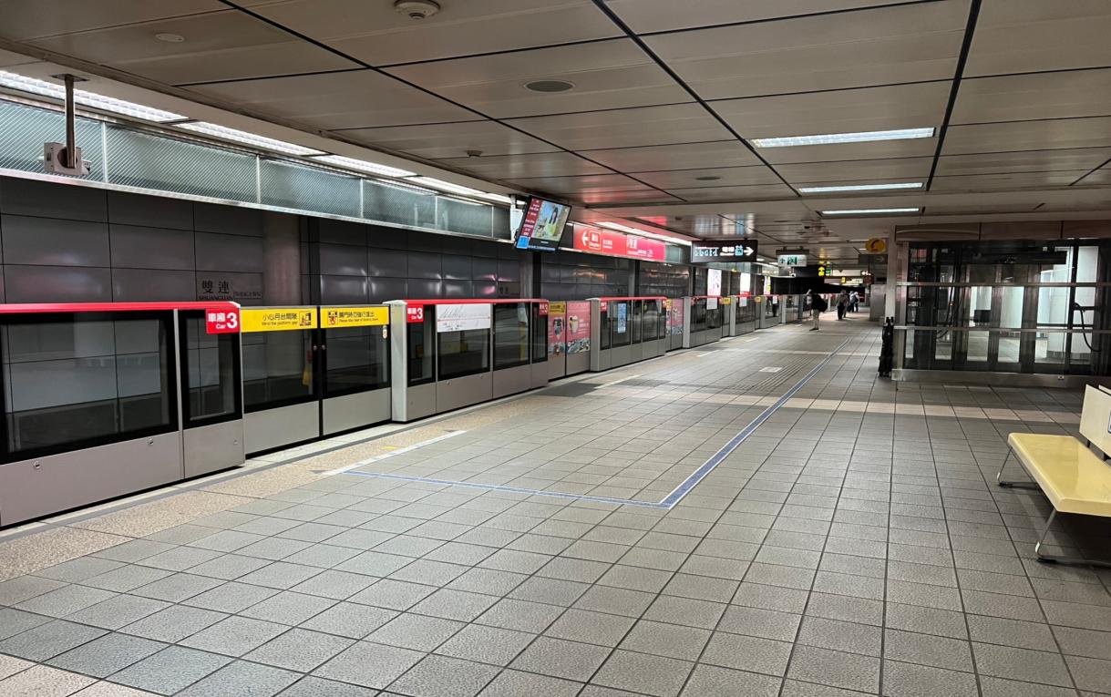 台北捷運淡水線地下段雙連站(R12)B2月台層