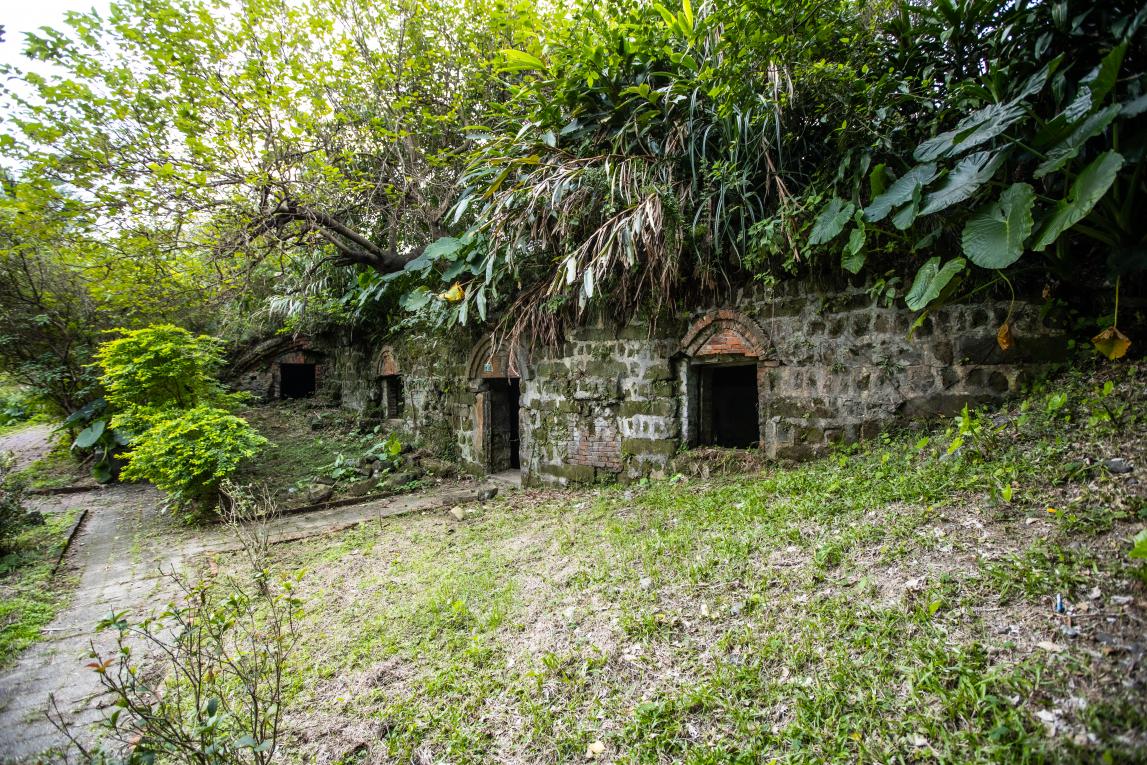 基隆港:基隆頂石閣砲台