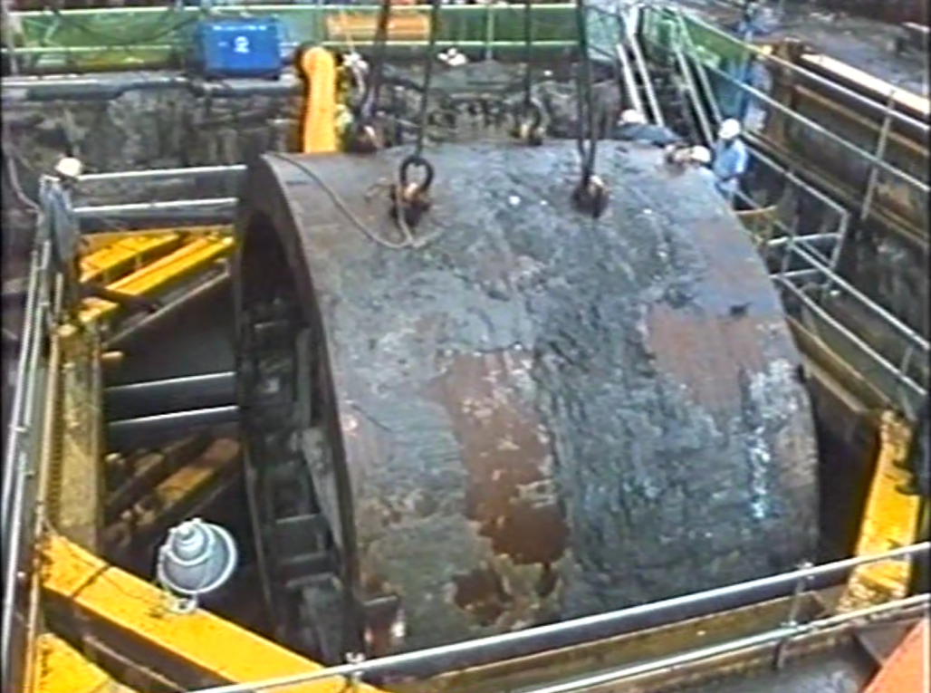 捷運系統維修線CN251標工程出坑之潛盾機