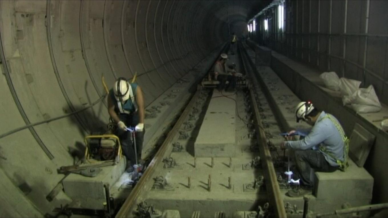 桃園機場捷運線主要結構施工-軌道系統內容