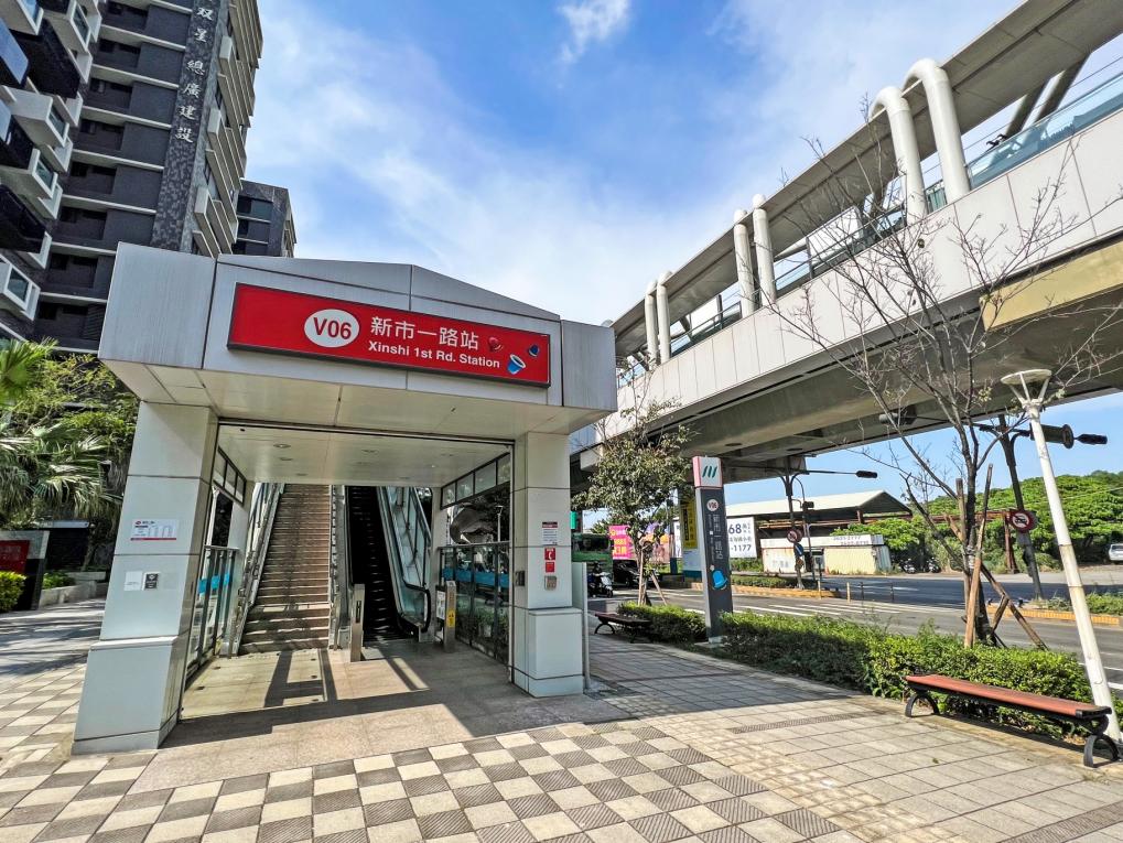 淡海輕軌綠山線沿線車站-新市一路站