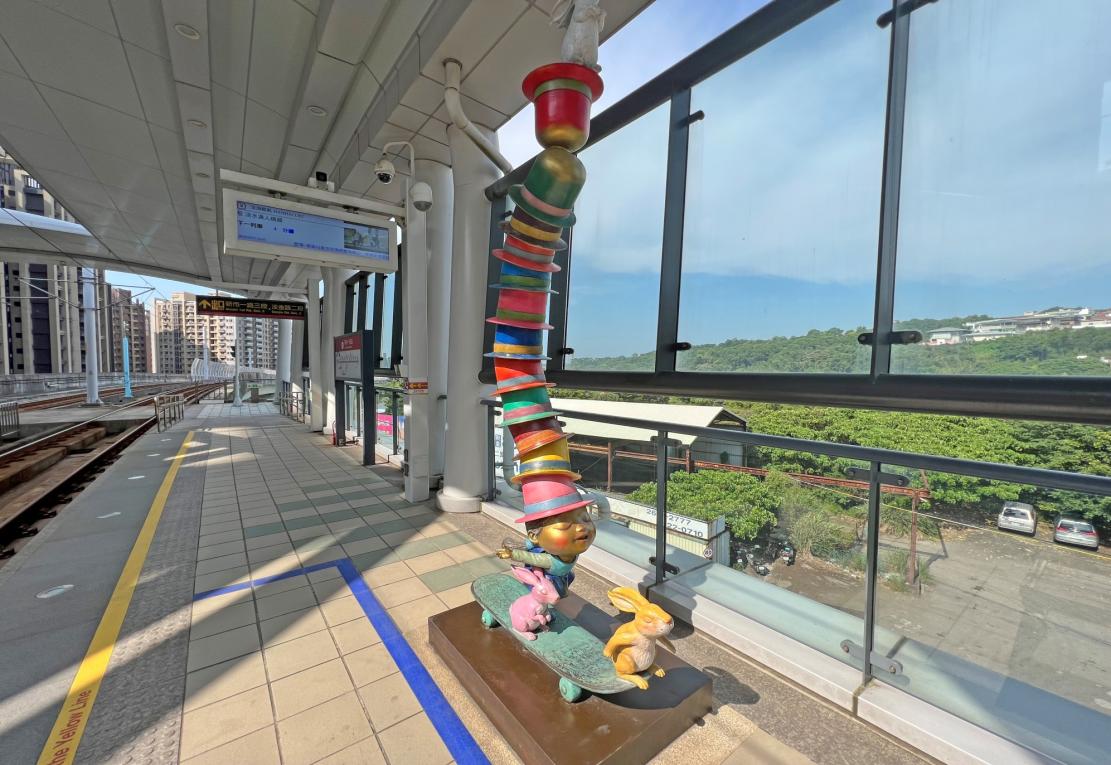 淡海輕軌綠山線沿線車站-新市一路站-公共藝術