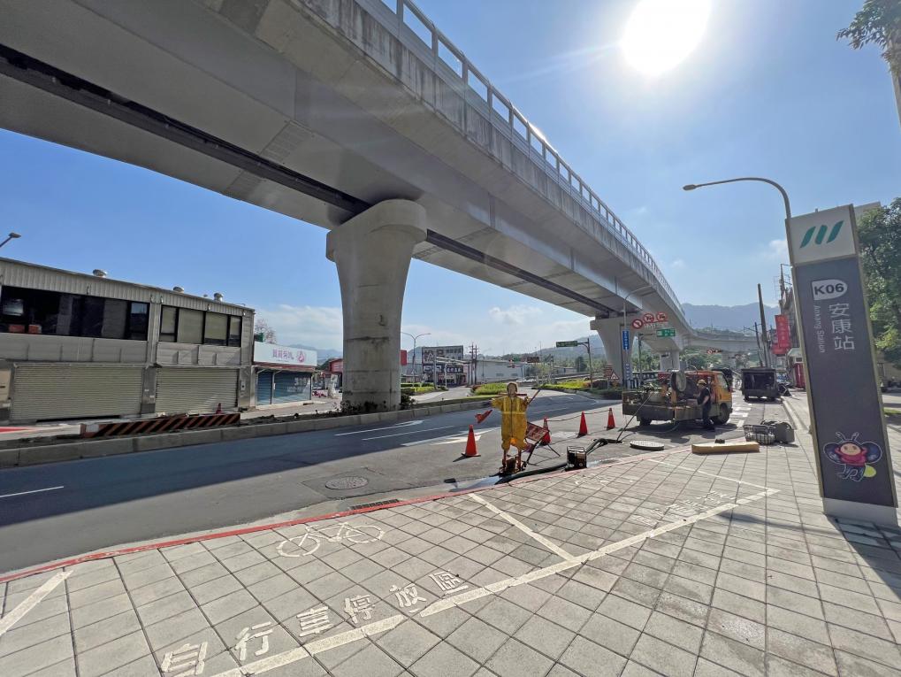 安坑輕軌沿線車站-安康站-站體設施