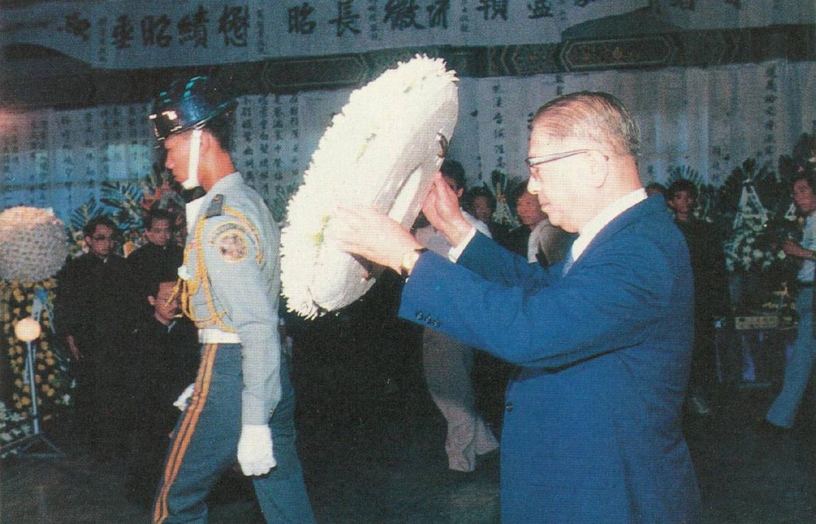 榮工永遠的大家長嚴孝章先生-巨星隕落-告別式