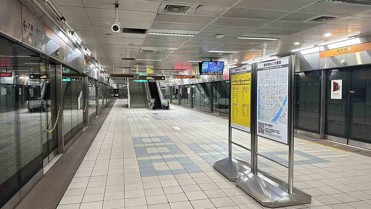 高雄捷運橘線沿線車站介紹-鹽埕埔站(O2)月台層