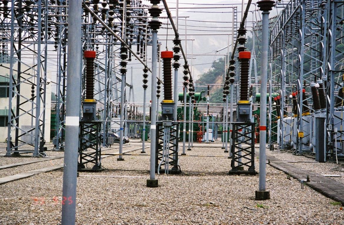 新天輪電廠開關廠