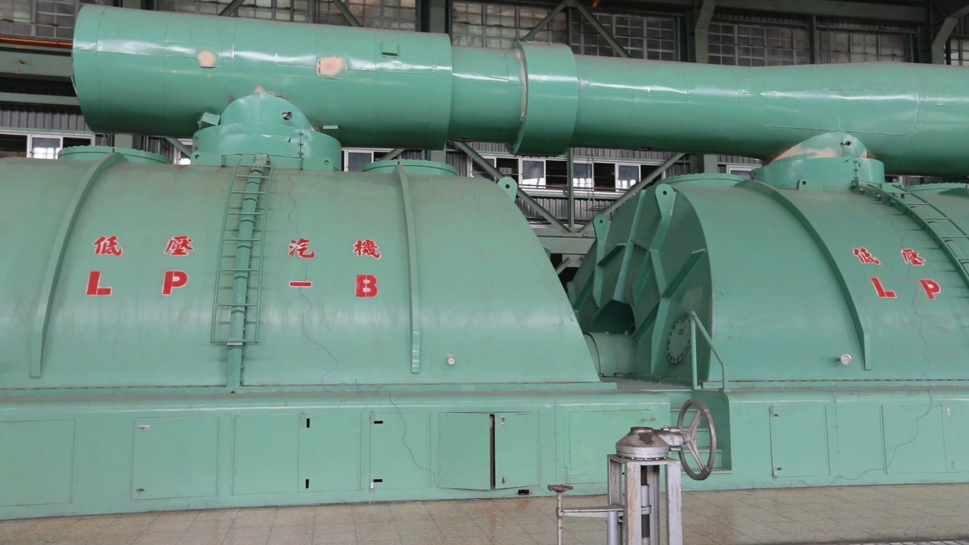 興達電廠三號機發電機組
