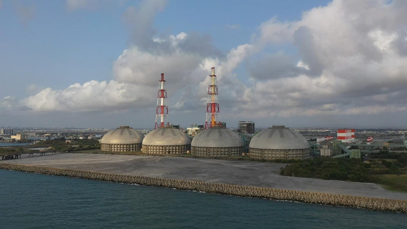 興達電廠室內煤倉俯瞰