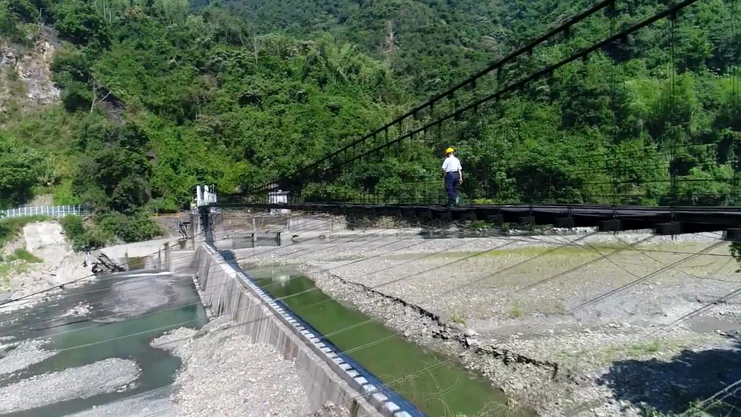日月潭水力發電計畫所需電力的北山坑電廠水力發電水源北山坑堰俯瞰