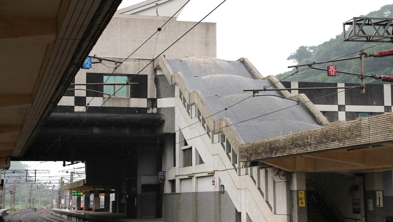北廻鐡路車站與隧道工程