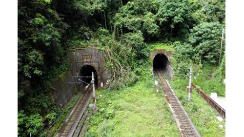 新舊崇德隧道北口