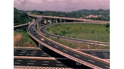 南部第二高速公路燕巢交流道