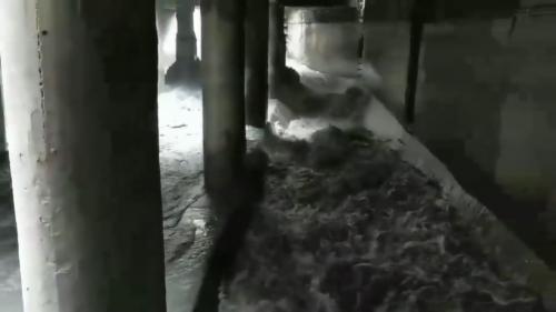 第一沉沙池，總淨寬13.4公尺，總長55公尺，平均流速0.3公尺，最大淤沙體積462立方公尺；第二沉沙池，總淨寬38公尺，總長6.7公尺，平均流速0.3公尺，最大淤沙體積148立方公尺。