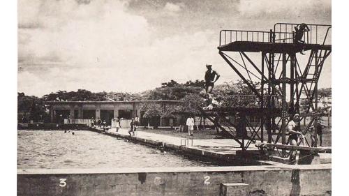 台中市水泳場於1919年設置，是台灣第一個游泳池，於1928年改建， 現今為臺灣體大游泳池。