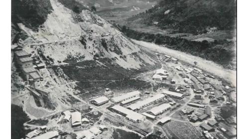 干卓萬工區共有18個單位，包括事務所、堰堤工事、干卓萬工事、原石採取、酒保(有賣酒的福利社)&hellip;等，是日月潭水力發電計畫最艱困的工區。半山腰的是碎石工場。