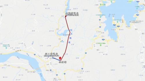 大觀一廠尾水進入統櫃壩，再經過4千多公尺長的引水隧道先引入蓄水，再透過兩條壓力鋼管並利用140公尺的落差，輸送至水里坑(鉅工)發電所發電。