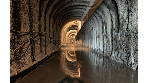 引水渠道。