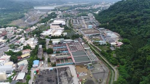 &nbsp;台中地區供水在石岡壩完成前，係沿用日治時期的水道，1977年石岡壩完成後，由大甲溪石岡壩豐原淨水場(一、二場)供水系統取代舊有水道系統。