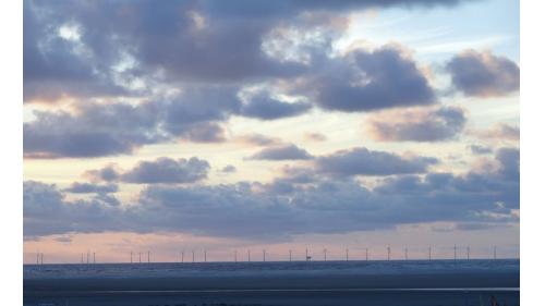 距離德國波爾昆島（Borkum）西北15公里。