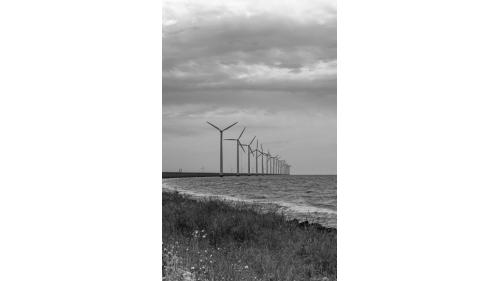 風場產生的電力除無償提供當地居民使用外，99%的電力則是荷蘭國家鐵路公司透過荷蘭三大電力公司之一Eneco收購，作為火車動力。