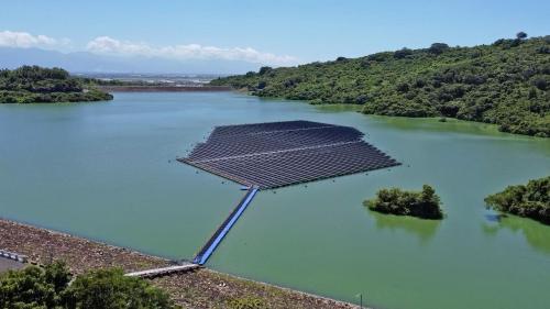 &nbsp;民國時代高屏地區公共給水鳳山水庫太陽能發電系統專區
