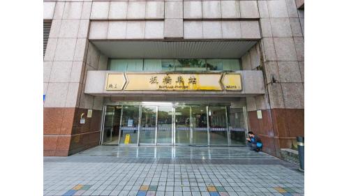 &nbsp;北1門。