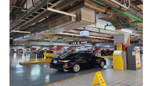 台北車站B1地下汽車停車場。
&nbsp;