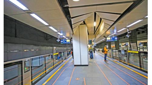 台北車站地下二樓高鐵月台。
&nbsp;