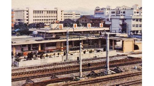 圖/鐵路地下化前南港車站。
&nbsp;