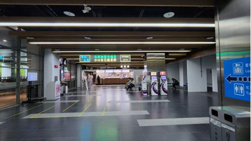 一般又稱為國光客運南港站。