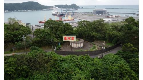 蘇澳水道於1934年擴建，於砲台山上設置配水池，自白米溪上游引水，於1935年竣工。經歷多次改善之蘇澳水道，現為蘇澳淨水場，於1960年啟用。
&nbsp;