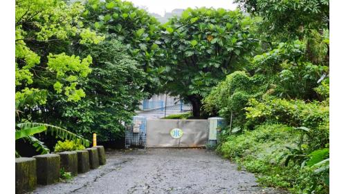 蘇澳淨水場，水源取自白米溪下游的伏流水，設計處理能力為每日3.28萬噸，平均每日出水量1.6萬噸，設計供水人口3.7萬人，其肩負著蘇澳鎮、蘇澳港及中正港之用水需求。
&nbsp;
