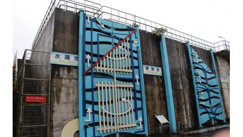 水躍池、膠凝池、沉澱池。