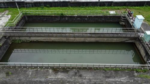 污泥池。