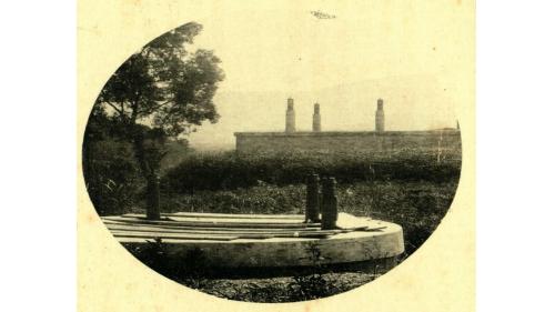 里壠水道，於1924年興建，為現今關山淨水場，設計出水量為每日0.027萬噸，可供應關山鎮及崁頂村1500餘人用水。1931年里壠水道進行改建，並增設攔水壩攔取崁頂溪之溪水，以增加供水量，可供應2,500餘人之用水需求。
&nbsp;