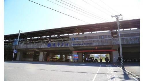 花東線鐵路電氣化工程之起點為花蓮站，自壽豐站、經豐田站、林榮新光站至南平站為雙軌化路段。知本站東部電氣化鐡路之終點。