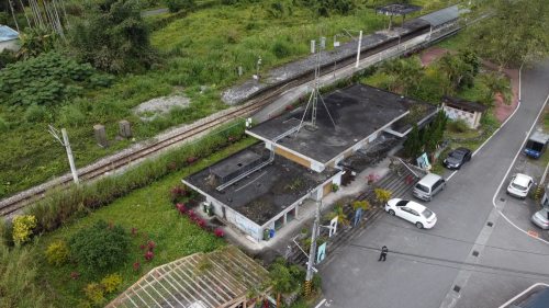 自光復站、經光復溪橋、加濃溪橋、大富站、富源站、馬蘭鉤溪橋、至瑞穗站為單線鐵路。
&nbsp;
