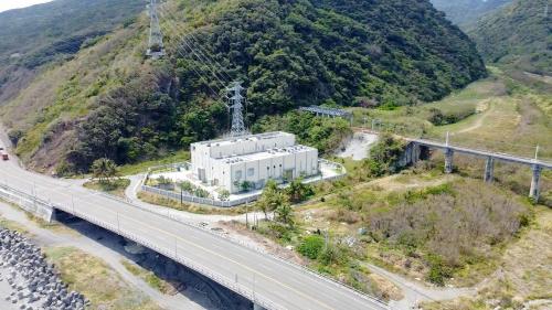 大鳥隧道長3,652公尺在大鳥隧道一側。
&nbsp;