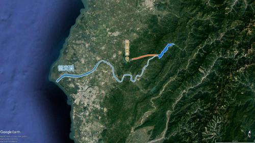 烏山頭水庫設有一座烏山嶺引水隧道，將鄰近之曾文溪溪水引入水庫集水區中。
&nbsp;
