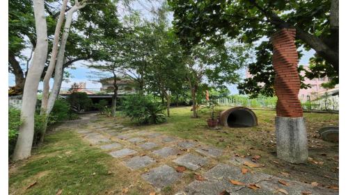 濾過池為鋼筋混凝土構造，當時水道設施為圳水經過濾後，利用高差水位配水至市街。1975年過濾設施改建為兒童游泳池，於1996年廢棄。原貌已不覆見。
&nbsp;