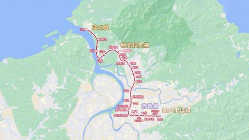 淡水站至復興崗站屬地面段，復興崗站以南至圓山站為高架段，圓山站以南至台北車站間為地下段；全長約22.8公里（含北投至新北投路段約1.2公里），其中大約有百分之十二為地下段，百分之四十二為地面段，百分之四十六為高架段，設二十座車站及一座主機廠，旅運時間全程約需三十一分鐘。
&nbsp;